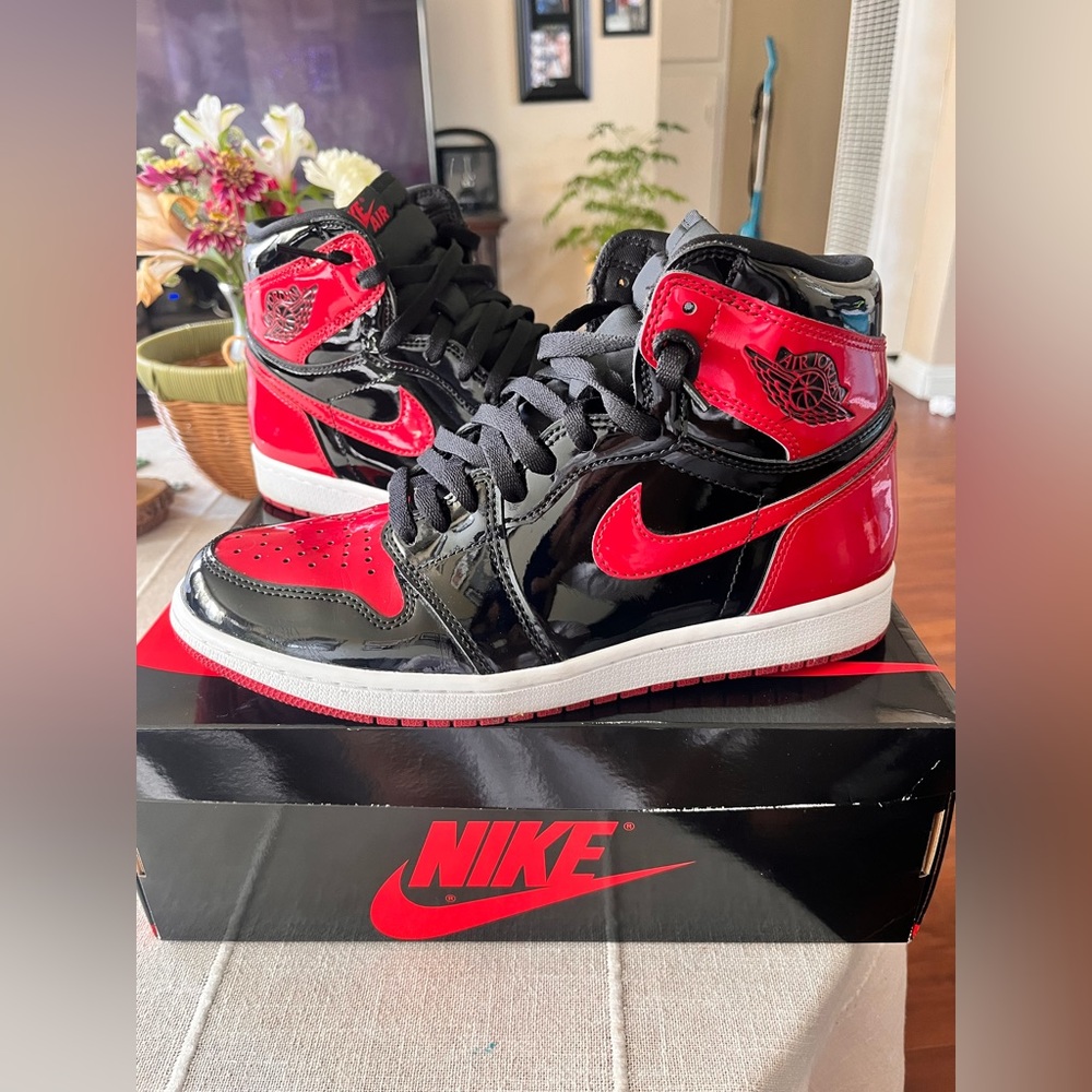 Air Jordan 1 High Bred Patent